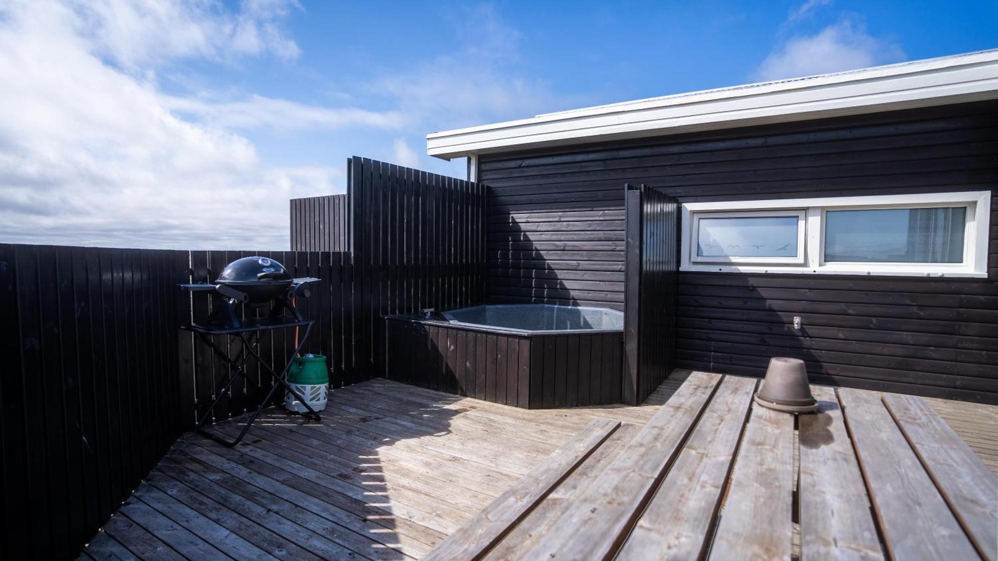 Ocean Break Cabins Sandgerði Bagian luar foto
