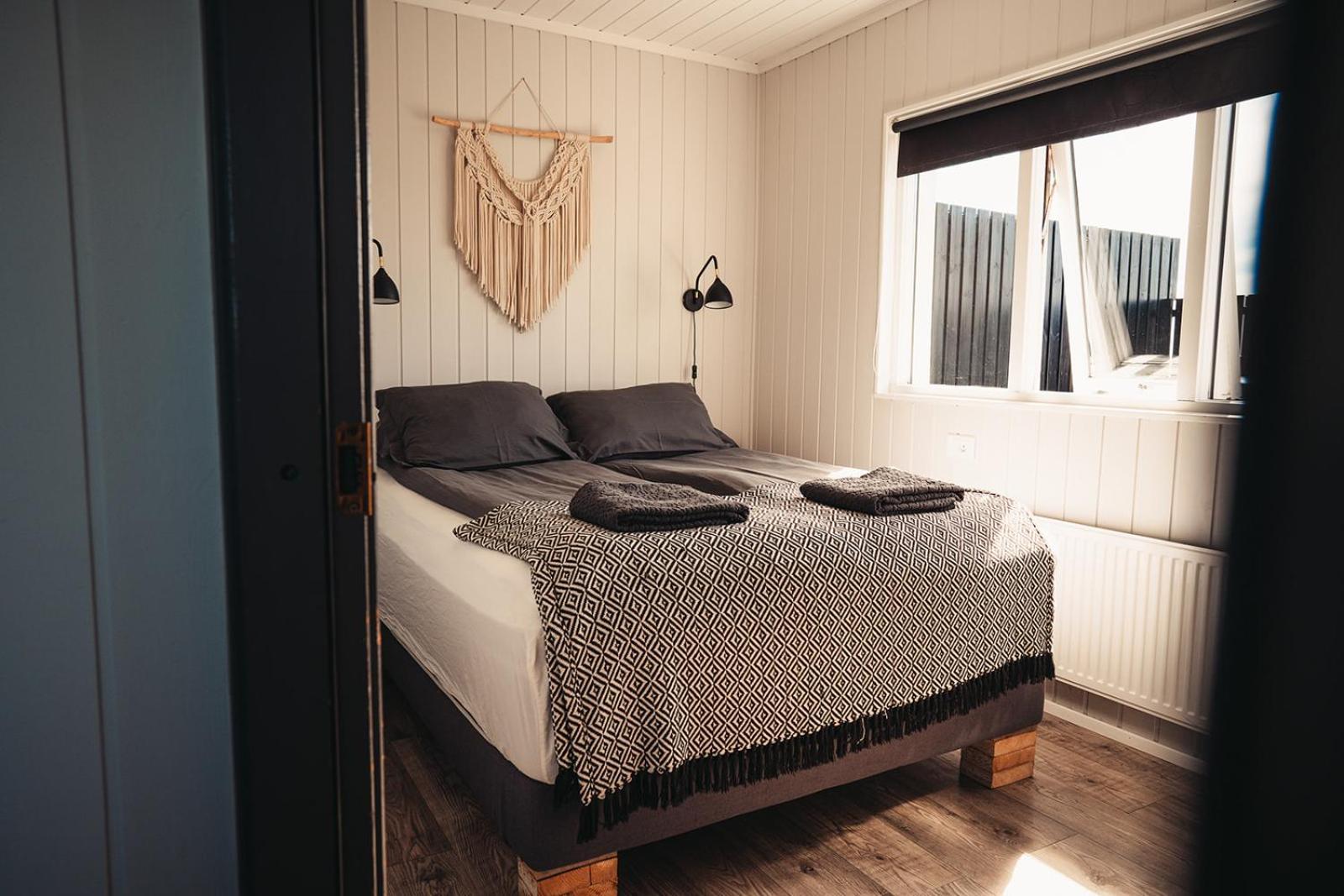 Ocean Break Cabins Sandgerði Bagian luar foto