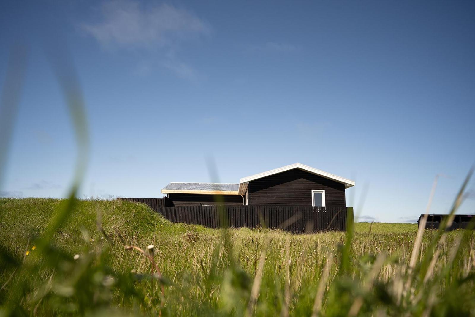 Ocean Break Cabins Sandgerði Bagian luar foto