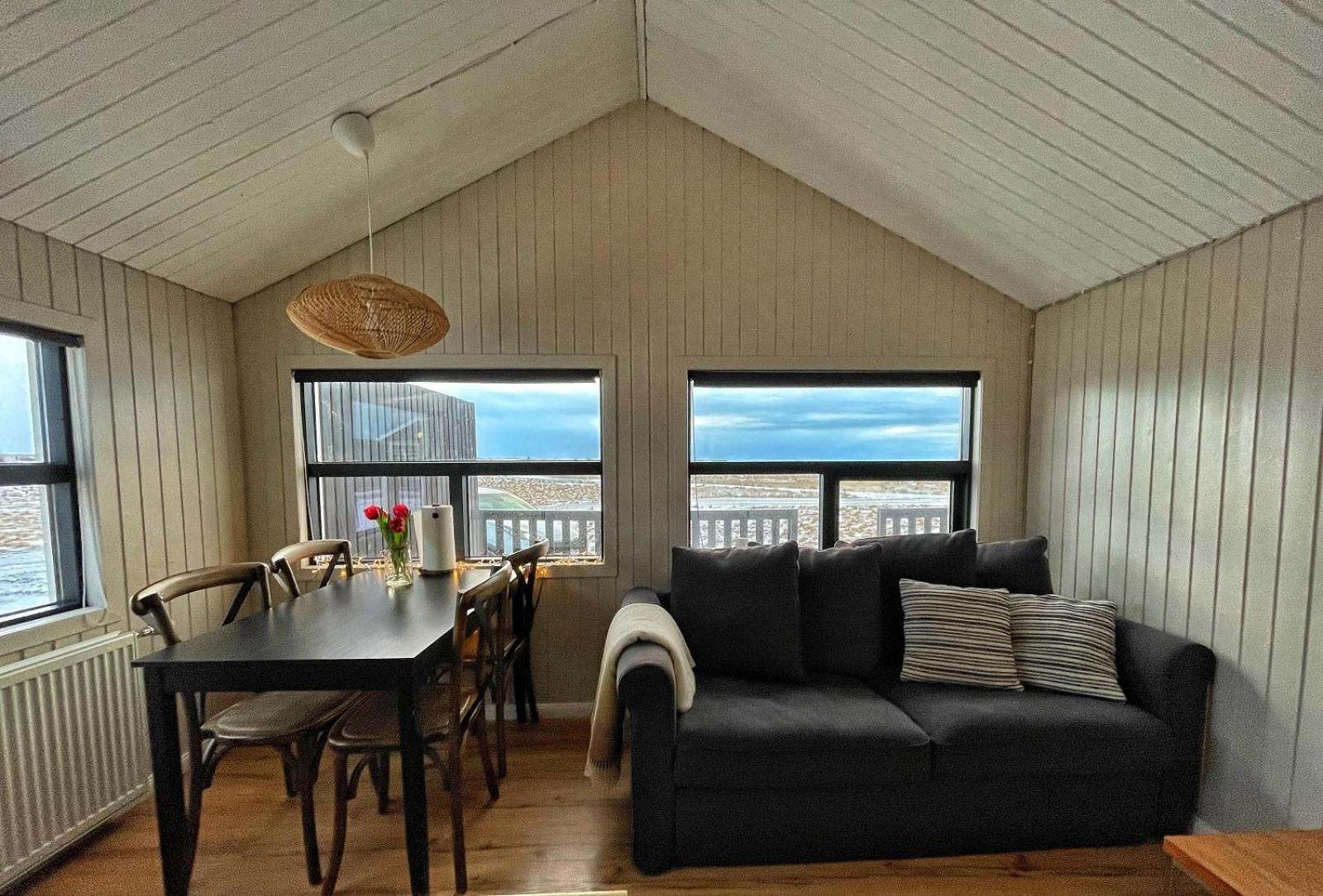 Ocean Break Cabins Sandgerði Bagian luar foto